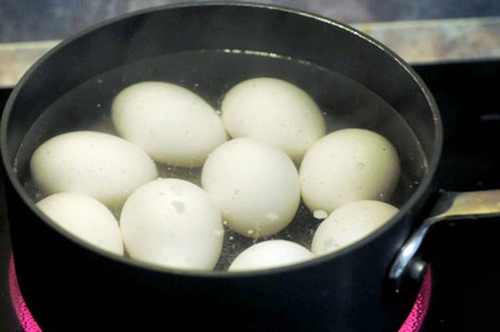 Cách luộc trứng ngon