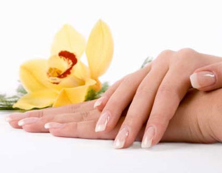 Bí quyết chăm sóc giúp móng khỏe đẹp - Làm Đẹp - Bí