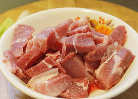 Khuyến cáo một số thực phẩm không nên nấu với thịt lợn