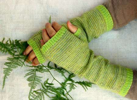 Khéo tay đan găng tay hở ngón cho mùa đông