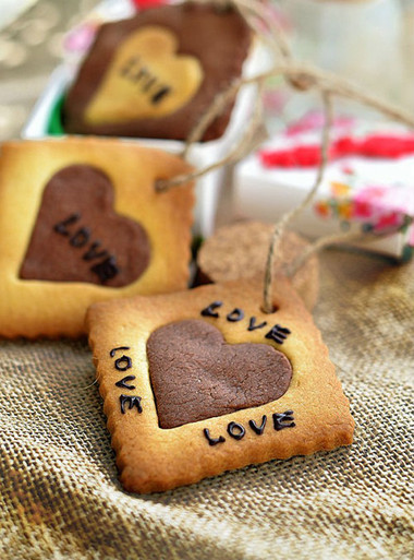 Valentine ngọt ngào với bánh quy trái tim