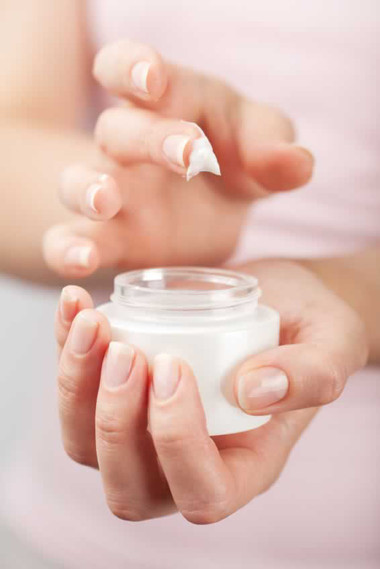 Mặt nạ thông dụng cho phái đẹp và công dụng của nó