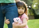 Bố mẹ hãy giúp con vượt qua sự nhút nhát