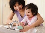 Các bước giúp phòng tránh nhiễm cúm cho trẻ