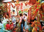 Náo nhiệt thị trường hàng hóa Tết