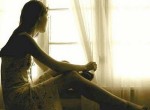 Xin anh đừng làm lòng em dậy sóng nữa, hãy để nó yên bình