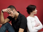 Luôn bị người yêu nghi ngờ, ghen tuông vô lý
