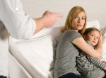 Anh cứa vào trái tim em ngày càng nhiều hơn
