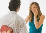Những cách thể hiện tình cảm của đàn ông