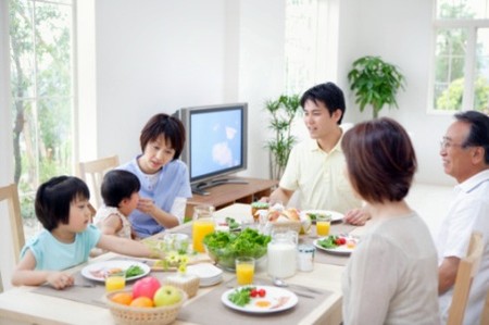 Hãy giúp bé tập nhai 1 Hãy giúp bé tập nhai 1