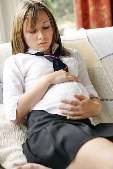 Đời con khổ vì mẹ không gần gũi con 1 Đời con khổ vì mẹ không gần gũi con 1