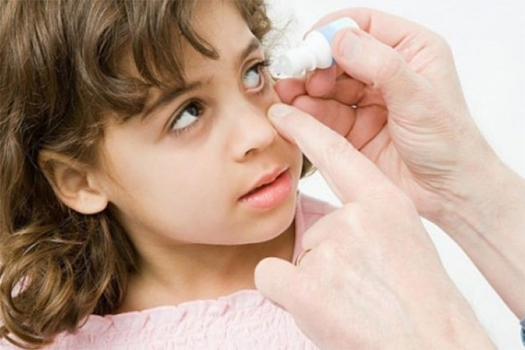 Những bệnh về mắt thường gặp ở trẻ 1