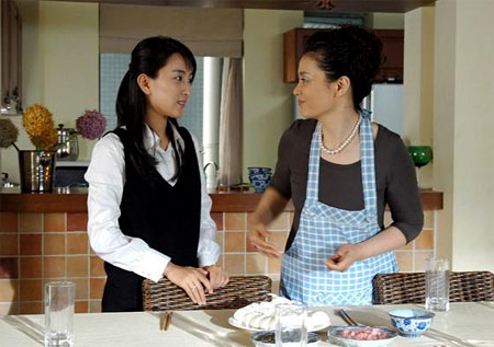 Nỗi lòng mẹ chồng khi có con dâu quá Nỗi lòng mẹ chồng khi có con dâu quá