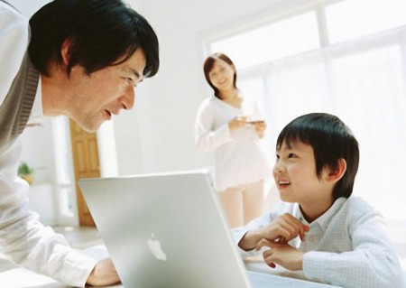 Những đợt sóng “tại sao” khởi phát vào giai đoạn nào của tuổi thơ? 1 Những đợt sóng “tại sao” khởi phát vào giai đoạn nào của tuổi thơ? 1