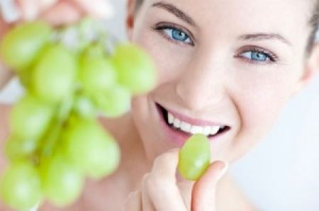 Tác dụng làm đẹp của nho 1 Tác dụng làm đẹp của nho 1