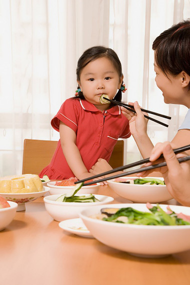 Nguyên nhân khiến trẻ khảnh ăn 1 Nguyên nhân khiến trẻ khảnh ăn 1