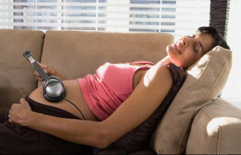 Chuyện bé khóc, cười khi ở trong bụng mẹ vẫn còn nhiều bí ẩn 1 Chuyện bé khóc, cười khi ở trong bụng mẹ vẫn còn nhiều bí ẩn 1