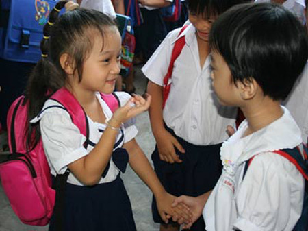 Trẻ em thường có xu hướng bắt chước bạn: 1 Trẻ em thường có xu hướng bắt chước bạn: 1