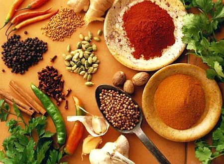 Ớt đỏ, cam, hạt thông, hạt hướng dương chín, dầu rum 1 Ớt đỏ, cam, hạt thông, hạt hướng dương chín, dầu rum 1