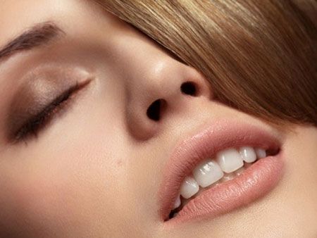 Bí ẩn với mắt màu khói 1 Bí ẩn với mắt màu khói 1