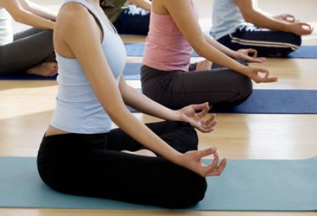 Bí quyết 2: 3 bài tập Pilates 1 Bí quyết 2: 3 bài tập Pilates 1