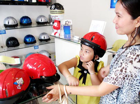 Chọn mua mũ bảo hiểm theo tiêu chí nào? 1 Chọn mua mũ bảo hiểm theo tiêu chí nào? 1