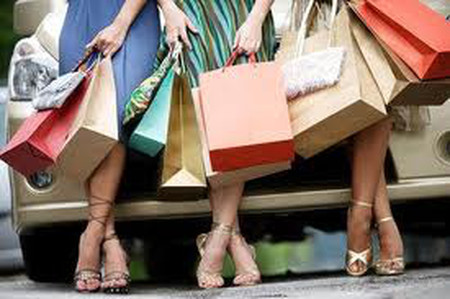 Đau đầu vì sở thích mua đồ lót của vợ 1 Đau đầu vì sở thích mua đồ lót của vợ 1