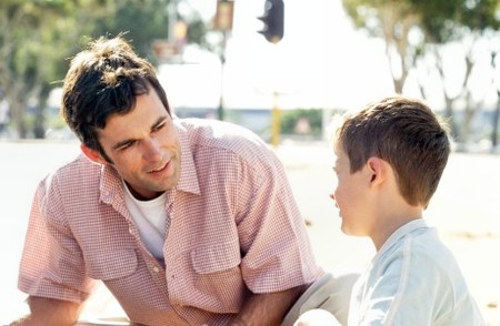 Cha mẹ hãy hạ cái “tôi” của mình xuống 1 Cha mẹ hãy hạ cái “tôi” của mình xuống 1