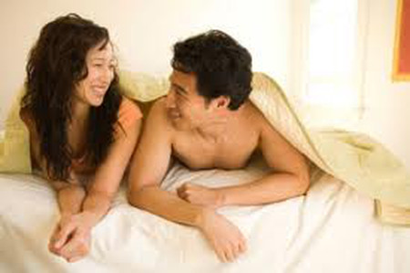 Đêm tân hôn, mẹ chồng đằng đằng sát khí án ngữ cạnh giường 1 Đêm tân hôn, mẹ chồng đằng đằng sát khí án ngữ cạnh giường 1
