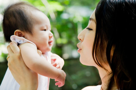 Cách cho con ăn dặm tốt nhất 1 Cách cho con ăn dặm tốt nhất 1