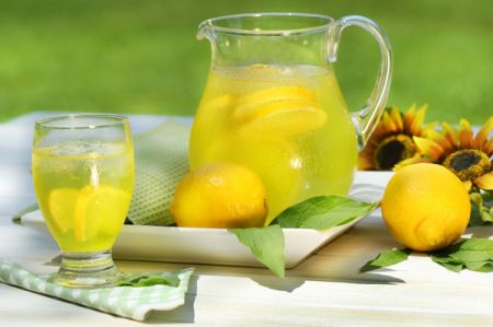 Quy trình dùng nước ép chanh điều trị mụn trứng cá 1 Quy trình dùng nước ép chanh điều trị mụn trứng cá 1
