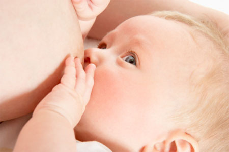 Cách cho bé bú mẹ khi mà giờ ngủ của bé không cố định 1 Cách cho bé bú mẹ khi mà giờ ngủ của bé không cố định 1