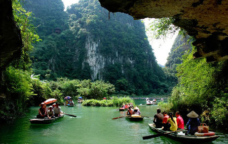 Thuận lợi thì ít, phiền toái thì… nhiều với các ngày nghỉ lễ 1 Thuận lợi thì ít, phiền toái thì… nhiều với các ngày nghỉ lễ 1