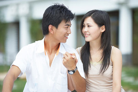 3. Luôn muốn được bạn ôm ấp, vỗ về như một đứa trẻ 1 3. Luôn muốn được bạn ôm ấp, vỗ về như một đứa trẻ 1