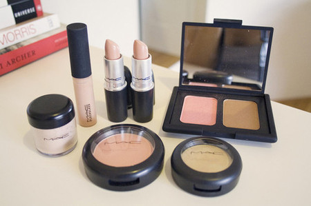 2. Phấn phủ dạng bột 1