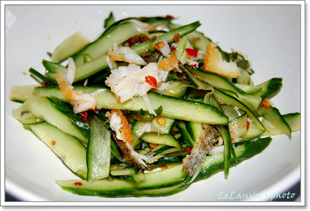 Nguyên liệu gồm có: 1 Nguyên liệu gồm có: 1