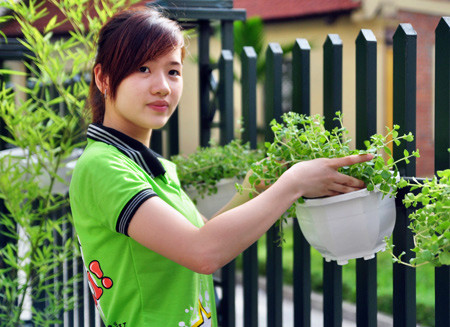 Hạnh phúc với món quà của chồng 1 Hạnh phúc với món quà của chồng 1