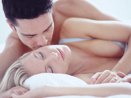Ép vợ làm Ép vợ làm
