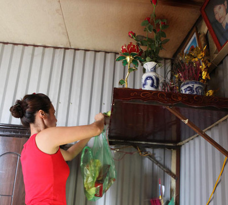 Bà ngoại đã ở một nơi rất xa nhưng tôi luôn thấy bà 1 Bà ngoại đã ở một nơi rất xa nhưng tôi luôn thấy bà 1
