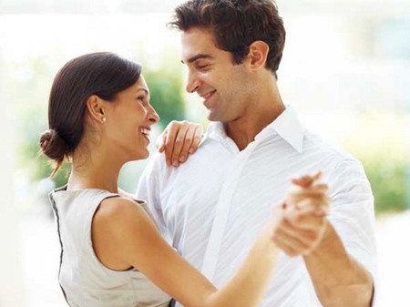 Hạnh phúc của phụ nữ có con với trai trẻ chỉ là ảo tưởng 1 Hạnh phúc của phụ nữ có con với trai trẻ chỉ là ảo tưởng 1