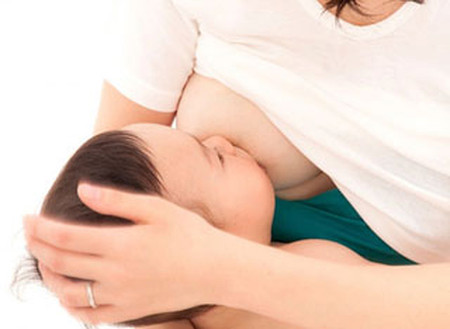 Bạn chị gái muốn gạ gẫm anh rể tôi 1 Bạn chị gái muốn gạ gẫm anh rể tôi 1