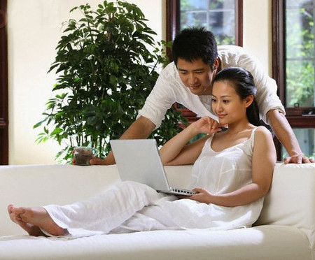 Mệt mỏi khi vừa phải trông con vừa phải… trông chồng 1 Mệt mỏi khi vừa phải trông con vừa phải… trông chồng 1