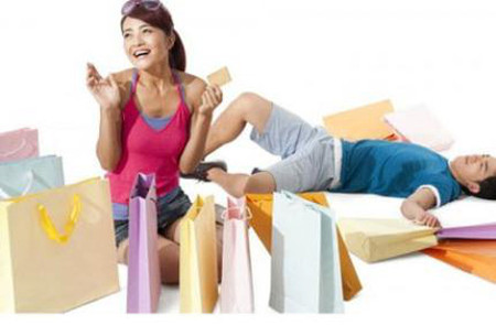 Chồng thất nghiệp, vợ vẫn đều đặn xách hàng hiệu về nhà 1 Chồng thất nghiệp, vợ vẫn đều đặn xách hàng hiệu về nhà 1