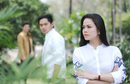 Người ấy và chồng, tôi biết chọn ai đây? 1 Người ấy và chồng, tôi biết chọn ai đây? 1