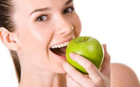 Lý do 1:Chất phytochemical và các chất dinh dưỡng khác trong táo giúp phòng chống ung thư, béo phì 1 Lý do 1:Chất phytochemical và các chất dinh dưỡng khác trong táo giúp phòng chống ung thư, béo phì 1