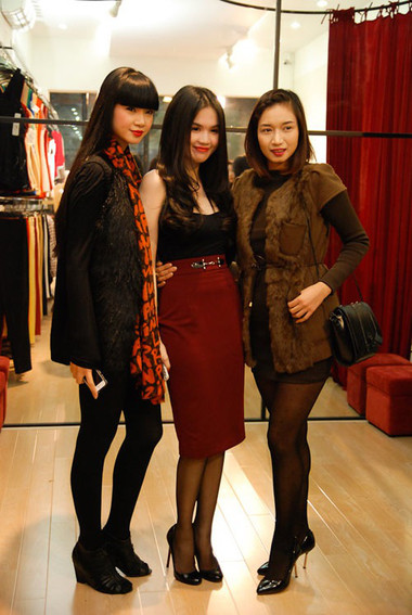 Phối cùng áo hai dây, áo ba lỗ 1