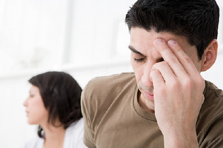 Anh mệt mỏi bởi tính ghen tuông, đòi hỏi quá đáng của em 1 Anh mệt mỏi bởi tính ghen tuông, đòi hỏi quá đáng của em 1