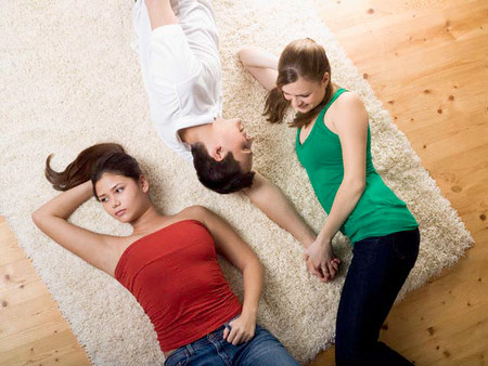 Tôi phải làm sao khi luôn có suy nghĩ với mối quan hệ ngoài luồng? 1 Tôi luôn muốn chinh phục những mối quan hệ ngoài luồng.