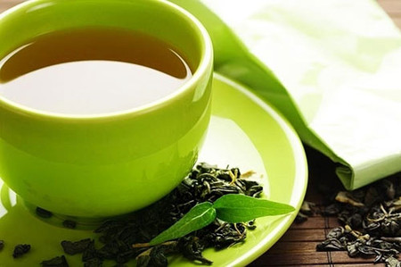 Uống trà quá nóng 1 Uống trà quá nóng 1