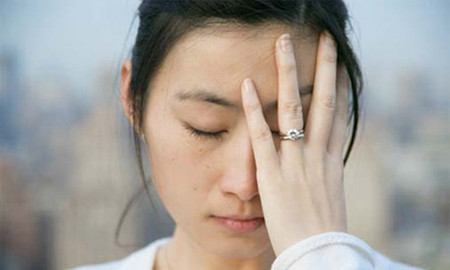 Anh luôn ngoại tình và vô tâm với vợ con 1 Nhiều khi tôi tự trách mình vì đã quá nhu nhược, quá tin lời chồng, không dám đối diện với sự thật